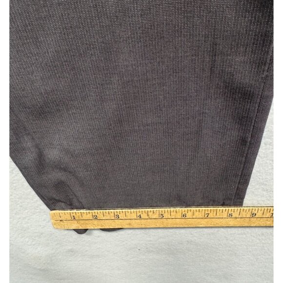 Van Heusen Mens Gray Dress Pants Size 32/30 Polyester & Rayon Blend - Picture 10 of 10